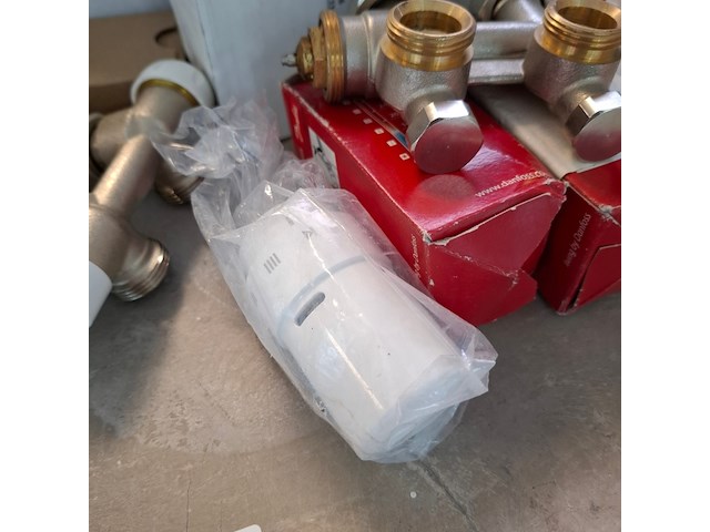 Ca. 20x radiatorkraan - afbeelding 7 van  12