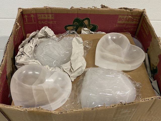 Ca. 20x seleniet schalen hartvorm, wit - afbeelding 4 van  4