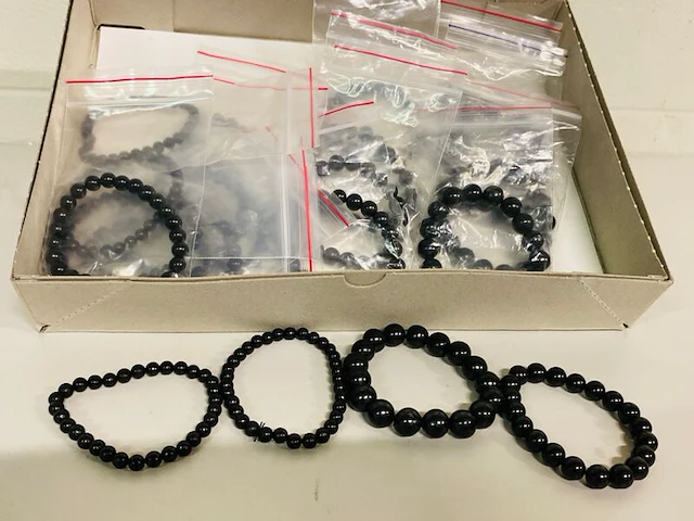 Ca. 20x shungiet kogelarmbanden - afbeelding 4 van  5