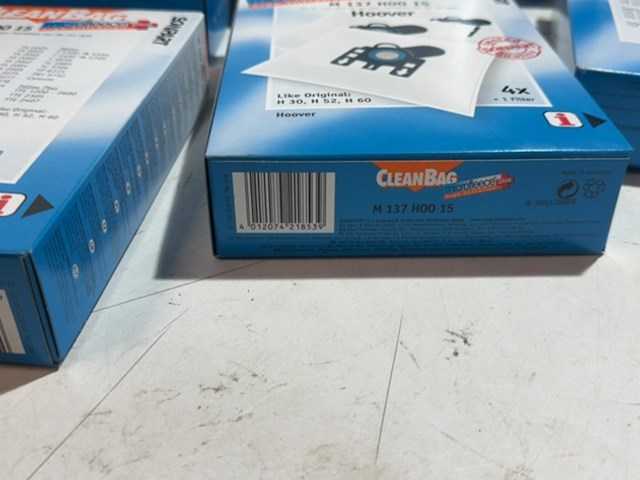 Ca. 20x stofzuigerzakken cleanbag, m137 h00 15, zwart/zilver, 4 stuks per doos - afbeelding 4 van  4