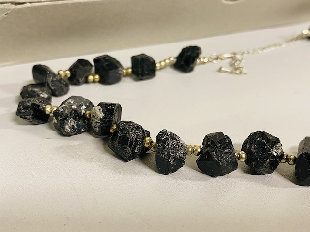 Ca. 20x toermalijn zwart halskettingen - afbeelding 3 van  4