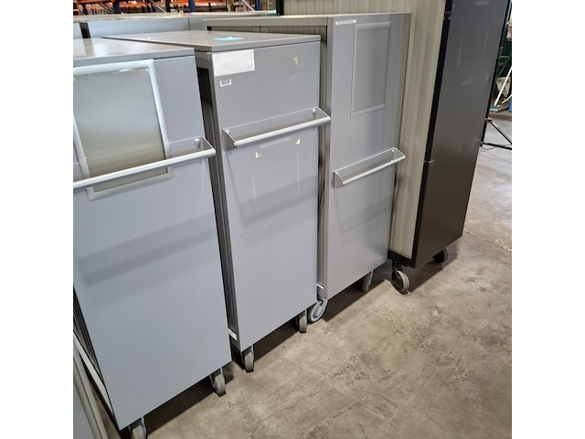 Ca. 20x transportkast, o.a. gispen - afbeelding 7 van  7