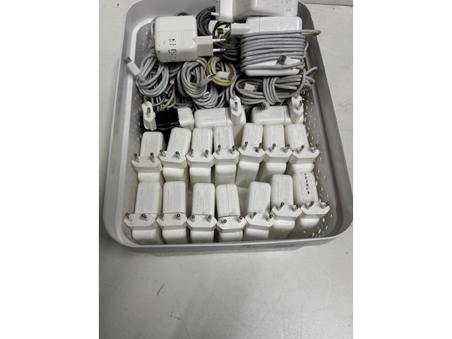 Ca. 20x usb-c adapter apple, 61w - afbeelding 6 van  6