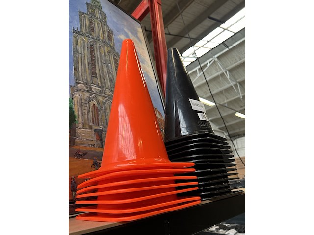 Ca. 20x verkeerskegel - afbeelding 2 van  3