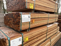 Ca. 210x angelim pedra planken geschaafd, 21x70mm, lengte 215cm - afbeelding 4 van  4