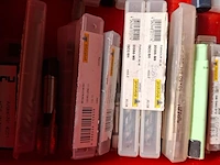 Ca. 210x diverse machinetaps - afbeelding 18 van  24