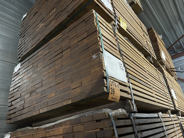 Ca. 210x guyana ipé planken geschaafd, 25x70mm, lengte 155cm - afbeelding 4 van  4