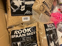 Ca. 213x speelgoed en knutselen, hot wheels, funko, cricut etc. - afbeelding 2 van  3