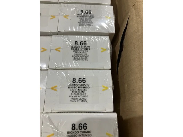 Ca. 216x haarverf, z-one, milk_shake - afbeelding 3 van  7