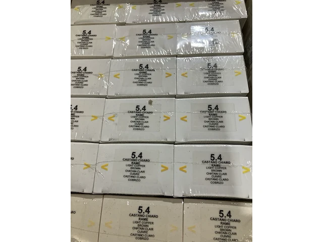 Ca. 216x haarverf, z-one, milk_shake - afbeelding 5 van  7
