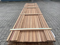 Ca. 217x guyana teak latten geschaafd, 21x40mm, lengte 102/365cm, 115/395cm - afbeelding 1 van  4
