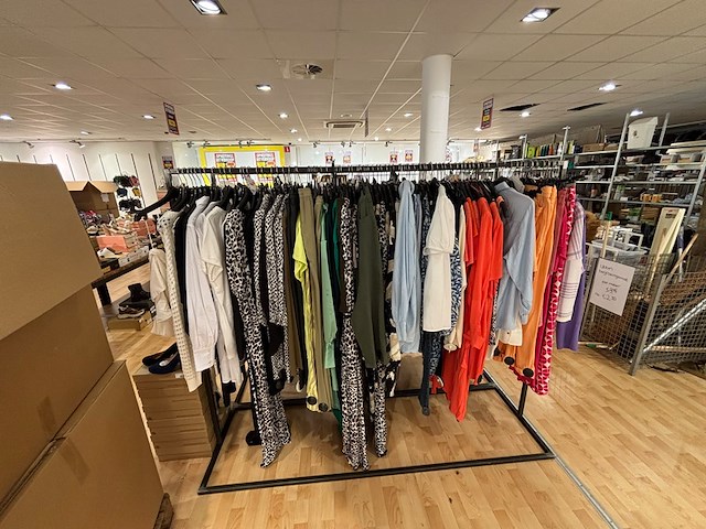 Ca. 218x broeken, jurken en tops, zizzi, kaffe, ichi, diverse: s-xxxl - afbeelding 3 van  3