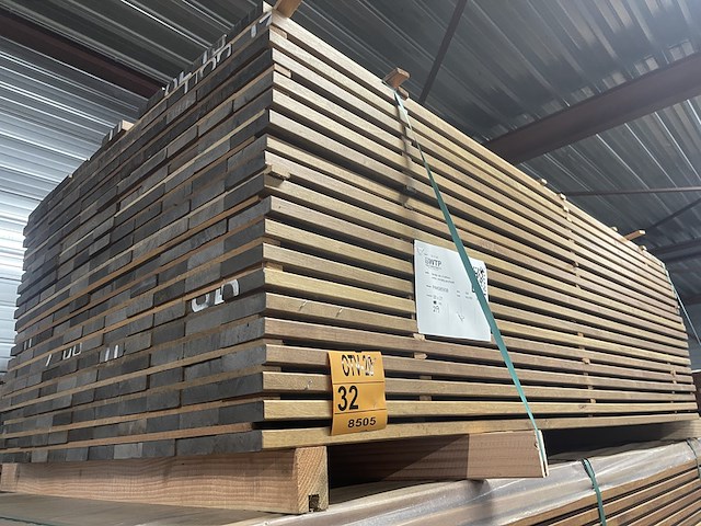 Ca. 219x guyana ipé planken geschaafd, 21x90mm, lengte 185cm - afbeelding 4 van  4