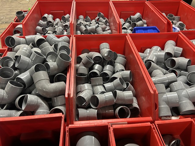 Ca. 21x assortimentsbak met diverse koppelingen, hulpstukken - afbeelding 2 van  7