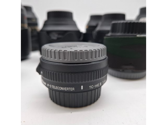 Ca. 21x camera lens, nikon, o.a. af-s nikkor 24-120mm 1:4 g ed vr - afbeelding 1 van  10
