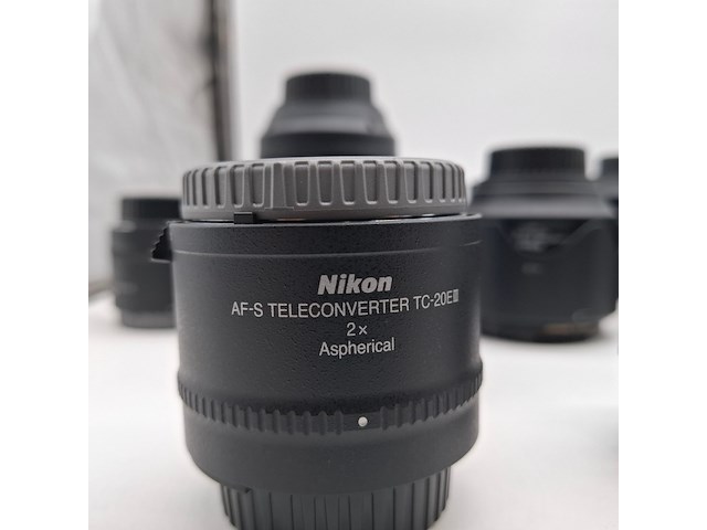 Ca. 21x camera lens, nikon, o.a. af-s nikkor 24-120mm 1:4 g ed vr - afbeelding 7 van  10