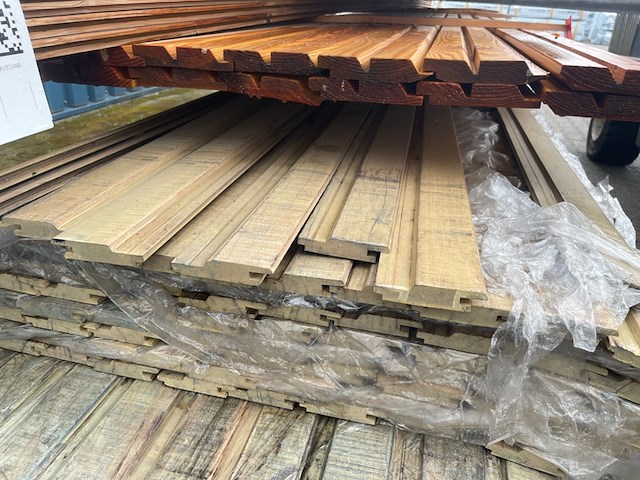 Ca. 21x douglas dubbele rhombus, 25x137mm, lengte 7/300cm, 14/400cm - afbeelding 3 van  3