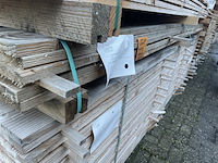 Ca. 21x douglas planken fijnbezaagd, 22x200mm, lengte 300cm - afbeelding 2 van  3