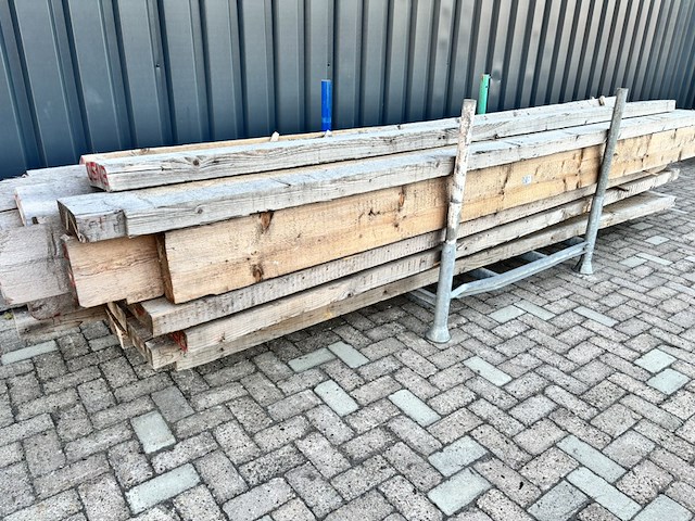 Ca. 21x houten gordingen - afbeelding 1 van  7