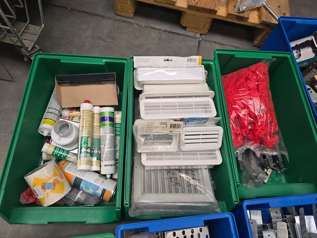 Ca. 21x magazijnbakken inclusief inhoud kruizinga, partij - afbeelding 5 van  12