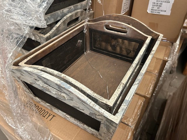 Ca. 21x set van 3 houten bakken met zwart gaas - afbeelding 2 van  5