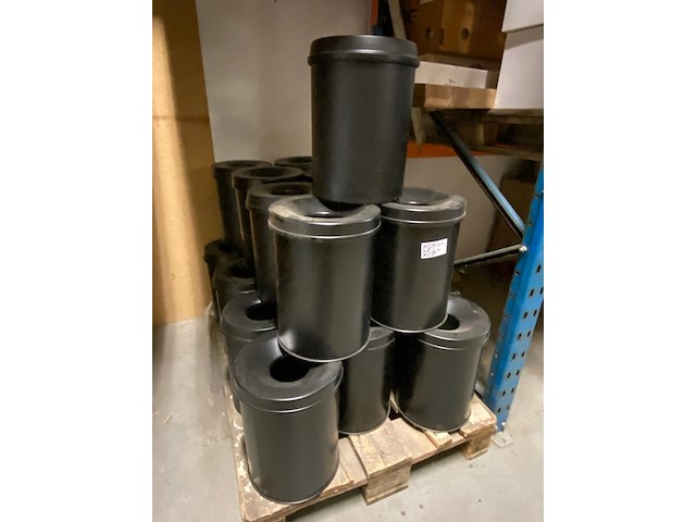 Ca. 21x vlam dovende afvalbakken 15 liter rond - afbeelding 1 van  6