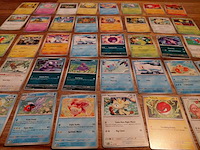 Ca. 2200x pokémon kaarten