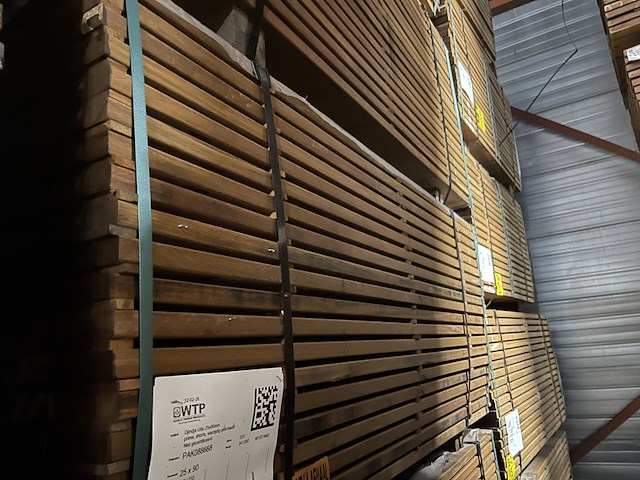 Ca. 220x guyana ipé planken geschaafd, 25x90mm, lengte 155cm - afbeelding 4 van  4