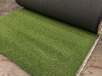 Ca. 22,4m2 kunstgras, 30 mm hoog, groen - afbeelding 1 van  2