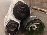 Ca. 22,5m2 kunstgras, 20 mm hoog, groen - afbeelding 1 van  2