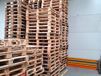 Ca. 227x diverse pallets - afbeelding 9 van  13