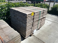 Ca. 228x guyana ipé planken fijnbezaagd, 27x80mm, lengte 125cm - afbeelding 2 van  3