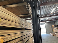 Ca. 228x guyana teak latten geschaafd, 27x40mm, lengte 275cm - afbeelding 2 van  3