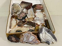 Ca. 22x agaat / chalcedoon plakken - afbeelding 1 van  6