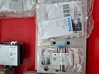 Ca. 22x diverse magneetventiel met 3x drukregelaar festo - afbeelding 11 van  13