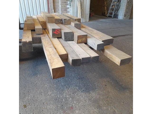 Ca. 22x eiken balken divers, lengte 80-360 cm - afbeelding 2 van  4