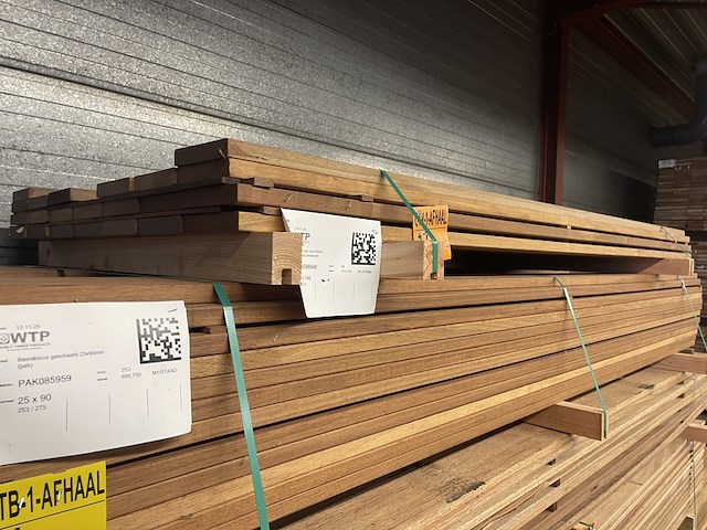 Ca. 22x guyana ipé planken geschaafd, 25x140mm, lengte 215cm - afbeelding 4 van  4