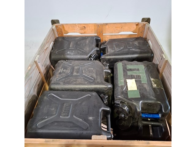 Ca. 22x jerrycan - afbeelding 2 van  6