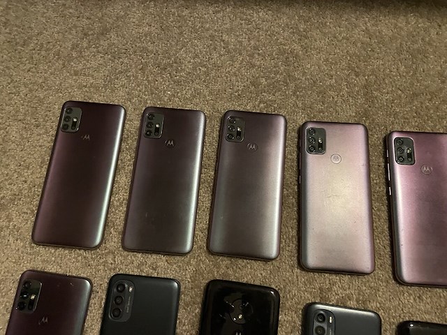 Ca. 22x motorola smartphone - afbeelding 2 van  8
