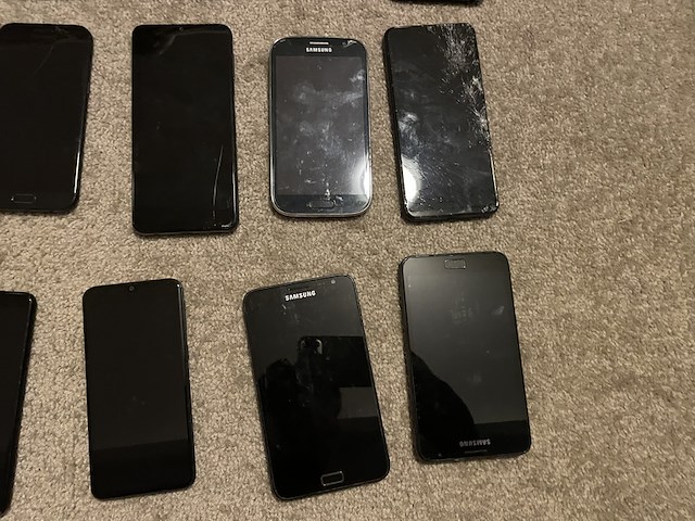 Ca. 22x samsung smartphone - afbeelding 4 van  9