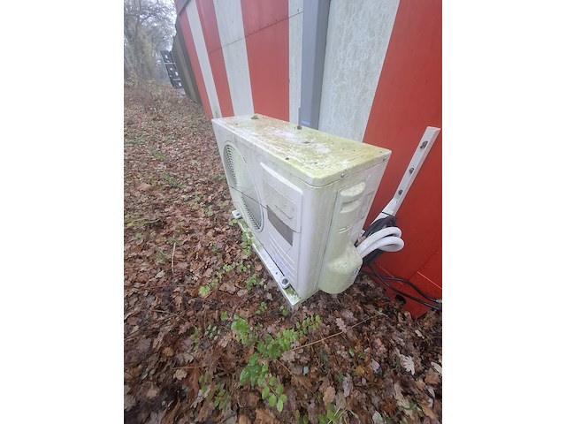 Ca. 22x shelter, menert, ils - afbeelding 33 van  79