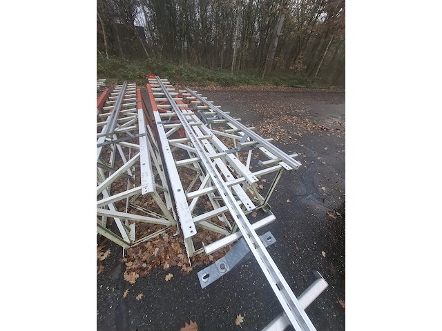 Ca. 22x shelter, menert, ils - afbeelding 55 van  79