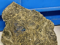 Ca. 22x spectroliet ruwe brokken - afbeelding 4 van  5