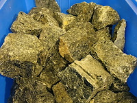 Ca. 22x spectroliet ruwe brokken - afbeelding 5 van  5