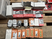 Ca. 22x thermostaatkop, w.o. honeywell, imi heimeier - afbeelding 1 van  7