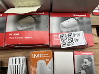 Ca. 22x thermostaatkop, w.o. honeywell, imi heimeier - afbeelding 3 van  7