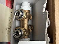 Ca. 22x thermostaatkop, w.o. honeywell, imi heimeier - afbeelding 7 van  7