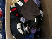 Ca. 230x mutsen + oorwarmers + petten, divers - afbeelding 3 van  6