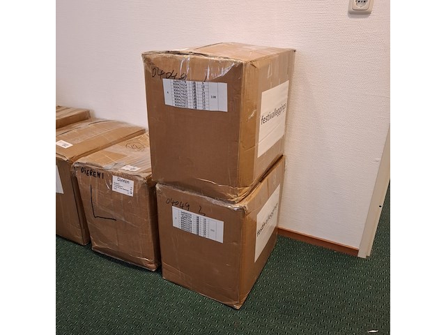 Ca. 230x mutsen + oorwarmers + petten, divers - afbeelding 6 van  6