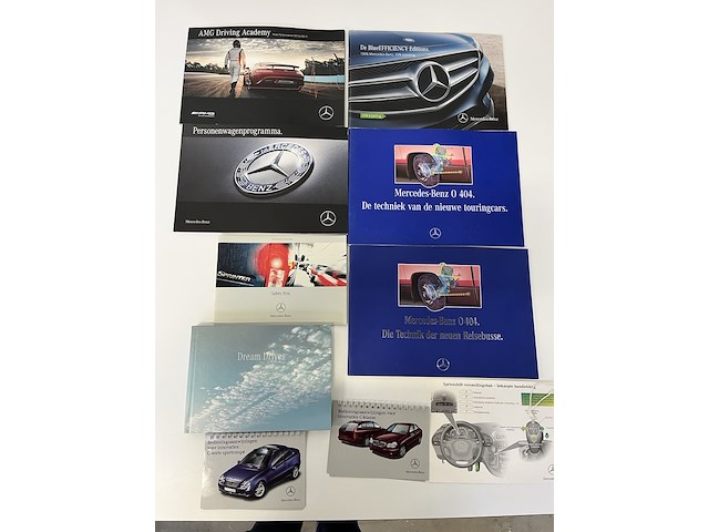 Ca. 235x brochure mercedes, mercedes - afbeelding 26 van  36